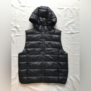 TNA Men puffer Vest size M